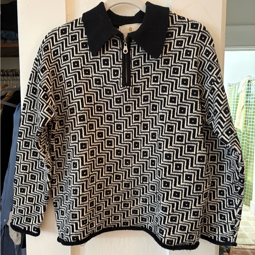 Express Black and White Patterned Zip Sweater